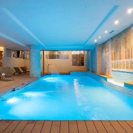 Ms Amaragua Hotel 4*