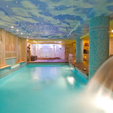 Ms Amaragua Hotel 4*
