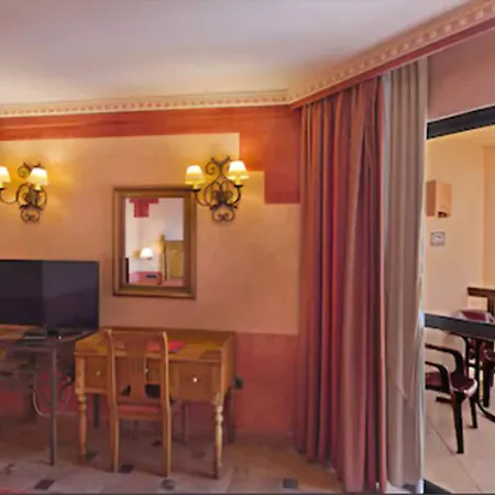 Hotel Ms Amaragua